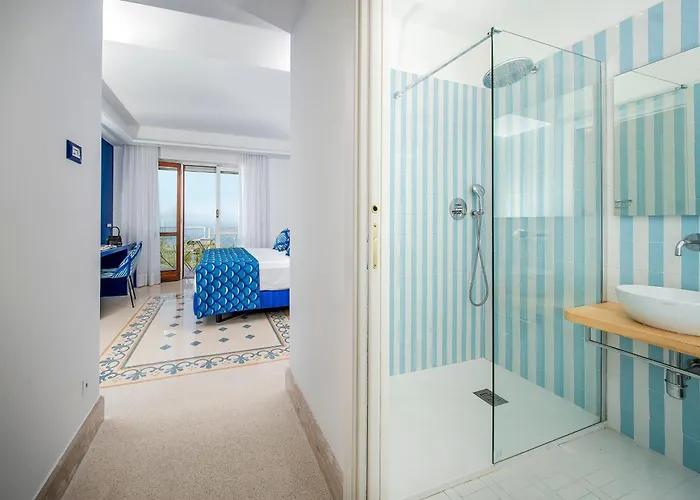 Caporivo Bed and breakfast