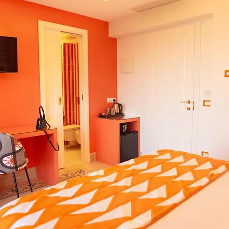Couette-café Caporivo 3*