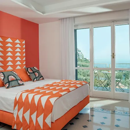 Caporivo 3* Sorrente