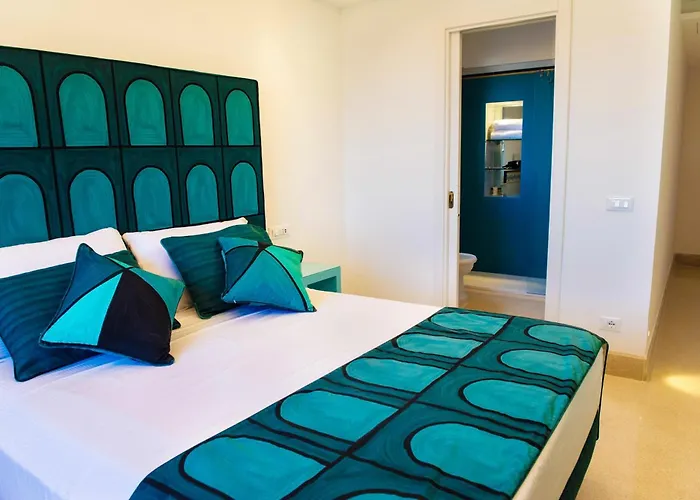 Caporivo Bed & Breakfast 3*